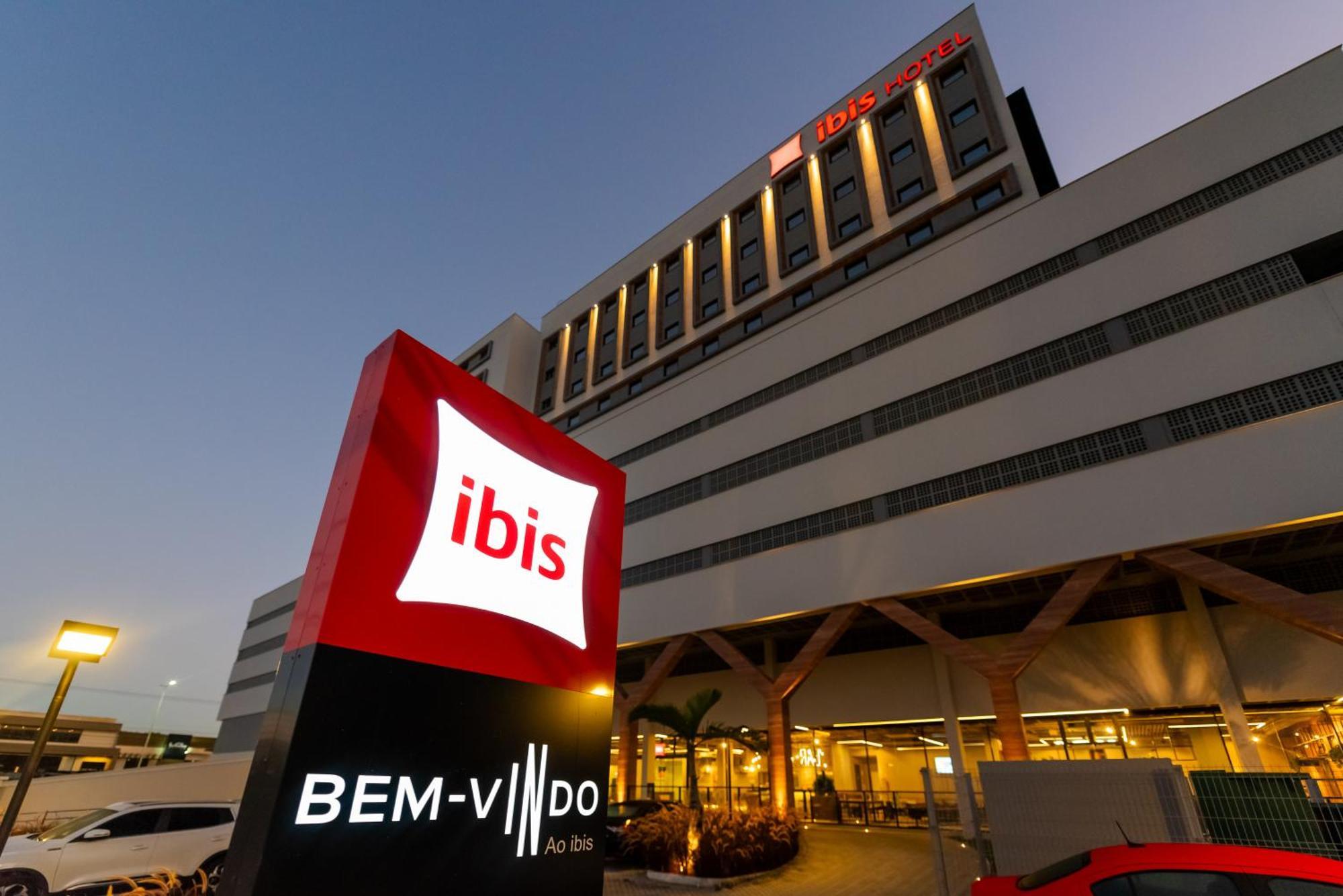 Ibis Tubarao 호텔 외부 사진